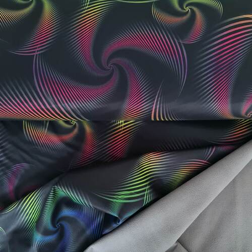 *REMNANT 82cm* European Soft Shell, Twirl Lines Multi