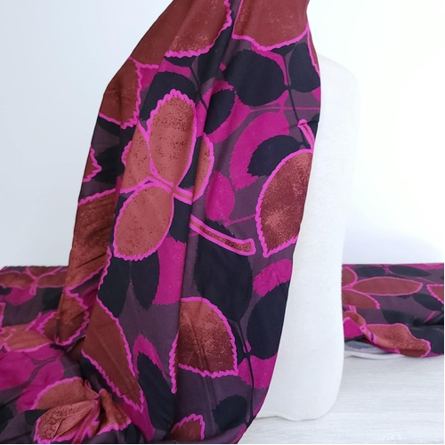 *REMNANT 169cm* European Woven Viscose, Oeko-Tex, Leaf Stamps Pink
