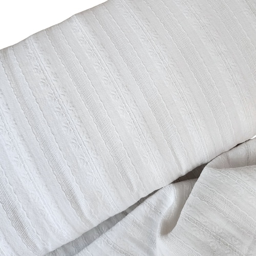 European Broderie Anglaise Cotton, Noir White