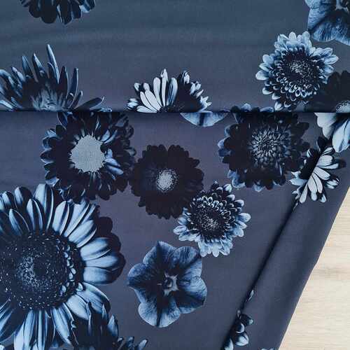 *REMNANT 2 PIECE* European Cotton Sateen, Oeko-Tex, Tinted Flower