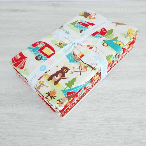 Riley Blake Designs, Road Trip, 1 Yard (90cm) x 6 Piece Bundle Red